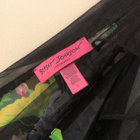 New Betsey Johnson sheer floral rosette ruffle cold shoulder flutter sleeve slip - Picture 10 of 11